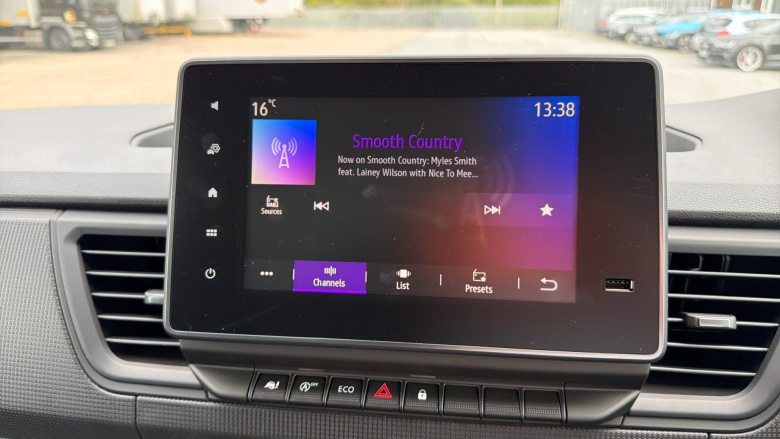 Renault Trafic Swb Diesel SL30 Blue dCi 130 Advance [Safety] Van